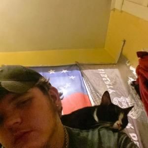 Meet your Posher, Edgar